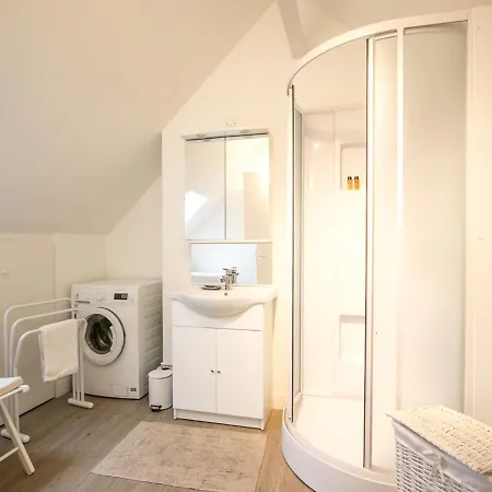 Calm And Comfortable In Bayeux, 9km From The Beach * Bayeux
